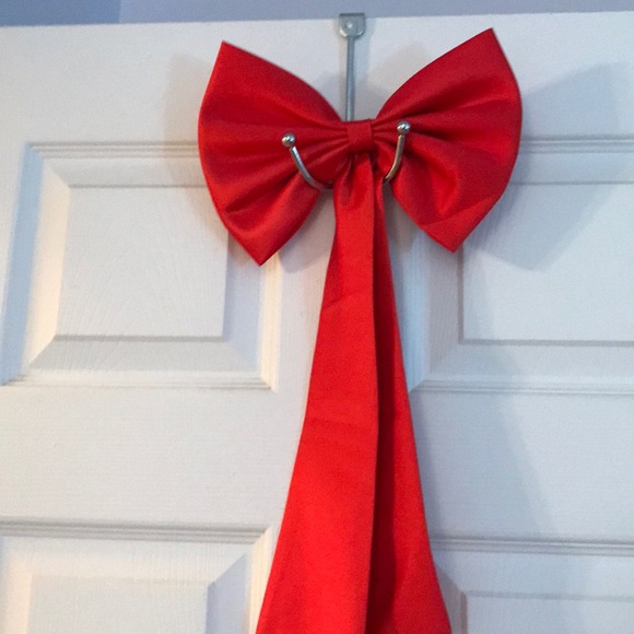 Flower girl dress. Petals in skirt removable bow - Picture 5 of 5